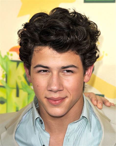 23 Celeb Approved Curly Hairstyles For Men Curly Hair Men Mens