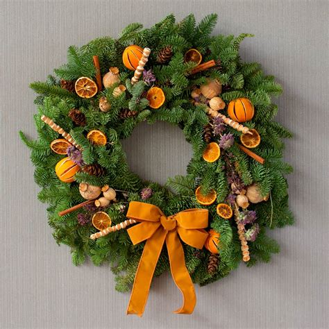 Spiced Orange Wreath | White Flower Farm