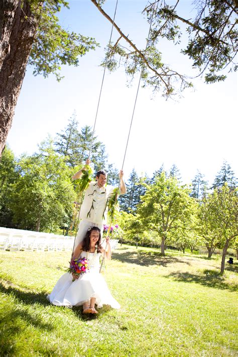 Hawaiian Themed Wedding Ideas