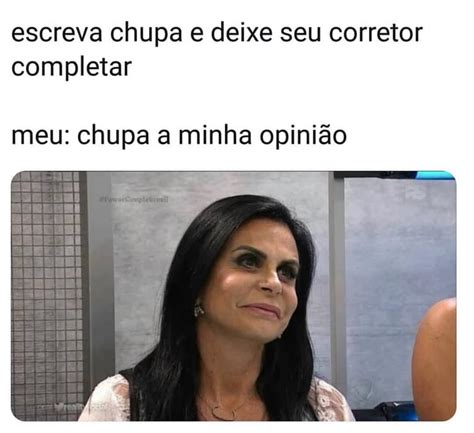 Quando sua mãe tá te dando uma surra e chega visita Memes