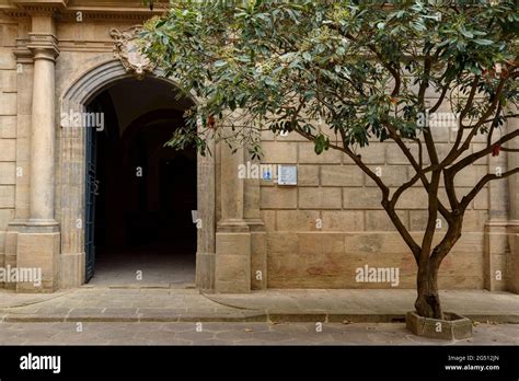 Palacio Episcopal De Arquitectura Hi Res Stock Photography And Images