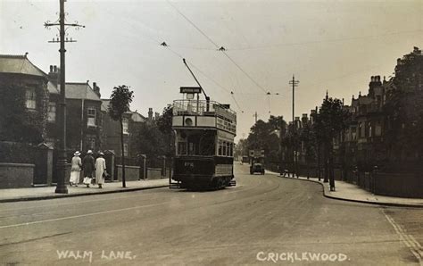 willesden walm lane  black  white