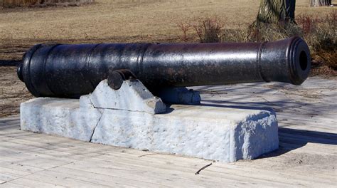 Big Gun Marie Curtis Park Etobicoke Ontario Jmaxtours Flickr