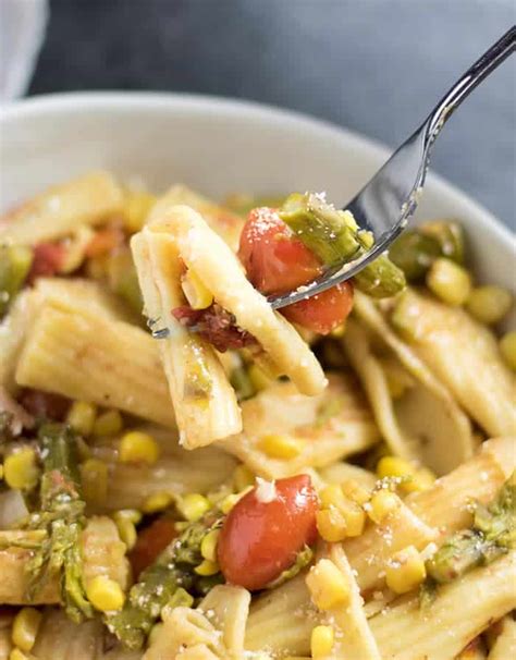 One Pot Spring Veggie Pasta The Salty Marshmallow