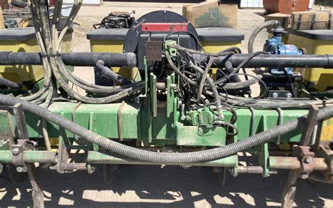 John Deere 7300 Maxemerge 2 8r30 Planter Bigiron Auctions