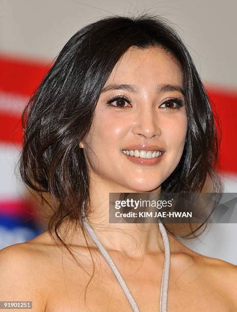 Bing Lee Photos and Premium High Res Pictures - Getty Images