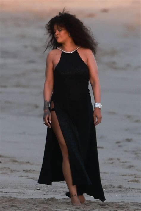 Rihanna At A Chanel Photoshoot On Malibu Beach 12162022 Hawtcelebs