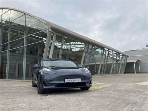 La cámara interior del Tesla Model 3 vigilará al conductor en Autopilot