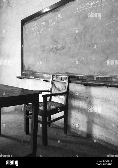 Old Fashioned Classroom Hi Res Stock Photography And Images Alamy