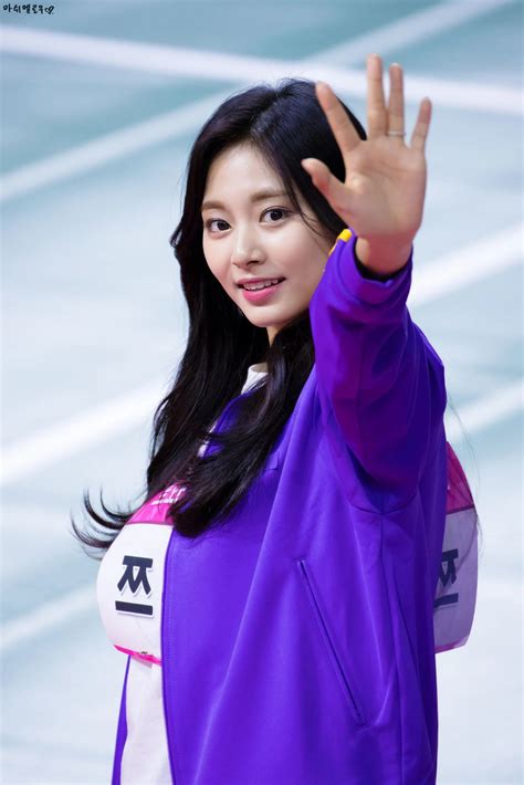 190107 Idol Star Athletic Championship 2019 Twice Tzuyu Kpopping