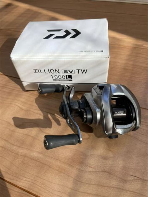 32割引ブルー系完売 展示品 DAIWA ダイワ 21 ジリオン SV TW 1000L ベイトリール リール フィッシングブルー系