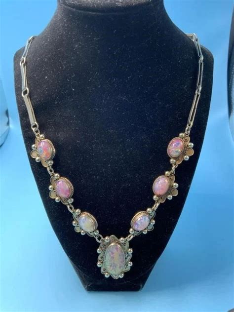 Mexican Sterling Jelly Opal Necklace | Live and Online Auctions on ...