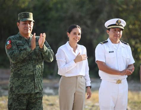 Ana Patricia Peralta refrenda su confianza en la niñez y la juventud