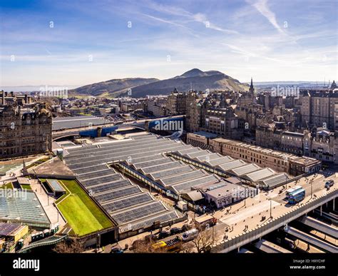 Edinburgh Waverley Station High Resolution Stock Photography And Images