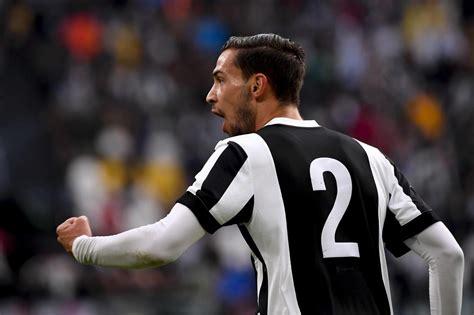 Juventus Ci Risiamo Allegri Boccia De Sciglio Il Problema Terzino