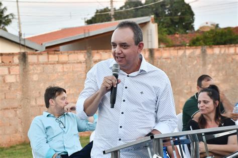 Prefeitura Inaugura Tr S Arenas Esportivas E Uma Pista De Skate Em