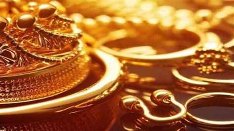 Gold Prices See Rebound In Pakistan Gaining Rs 1 100 Per Tola