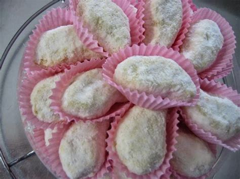 RESEP KUE KERING PUTRI SALJU