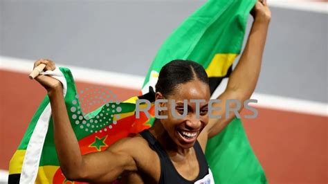 Devynne Charlton Shatters M Hurdles World Record Duplantis Triumphs