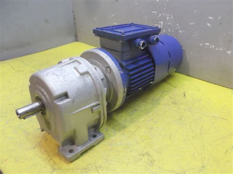 Getriebemotor 0 37 KW 27 U Min Von Seipee FC71FE 4