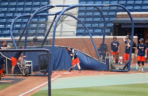 Photo Album UVA Baseball Super Regional Practice Day Virginia