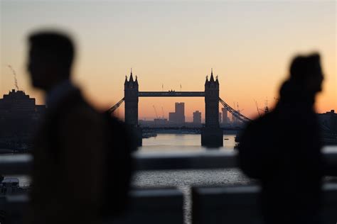 City of London Hopes For Concrete Change To Boost Growth in 2023 - Bloomberg