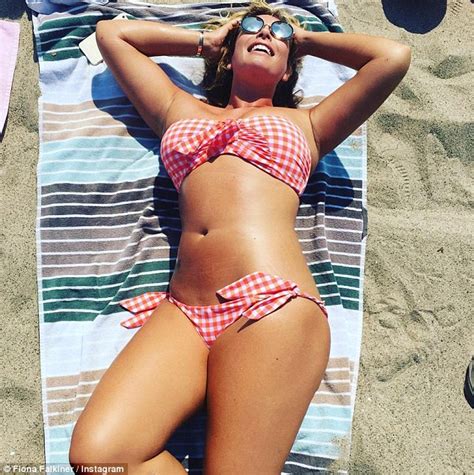 Fiona Falkiner Flaunts Her Hourglass Curves In A Gingham Bandeau Bikini