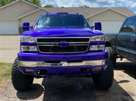 2004 Chevrolet Silverado 2500 Hd With 26x14 81 Arkon Off Road Lincoln And 35 13 5r26 Rbp