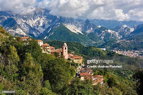 1296 Apennine Mountains Snow Stock Photos High Res Pictures And