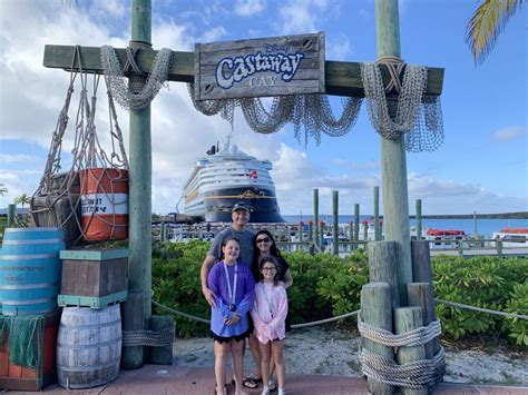 Castaway Cay Disney S Private Island Love Of The Magic