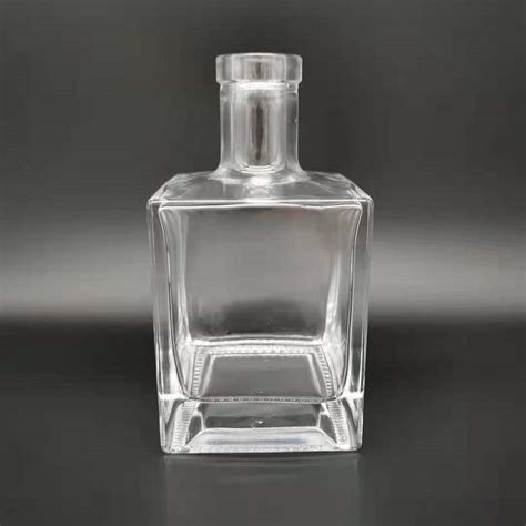 Square Shape 500ml Clear Glass Thick Base Bottle With Cork Caps Whisky Gin Liquor Wine Glass