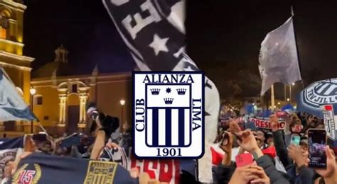 Pasión Intima Hinchas De Alianza Lima Realizan Efusivo Banderazo En Trujillo