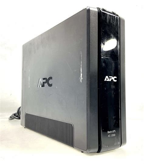 Lot APC Back Ups XS 1300 UPS