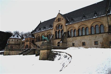 Императорский дворец в Госларе, Германия, XI - XIX вв.: romanesque_art ...