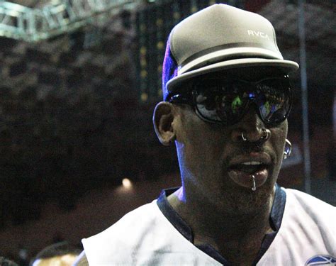 Dennis Rodman Dresses In Drag, Twitter Calls For Intervention - Social ...