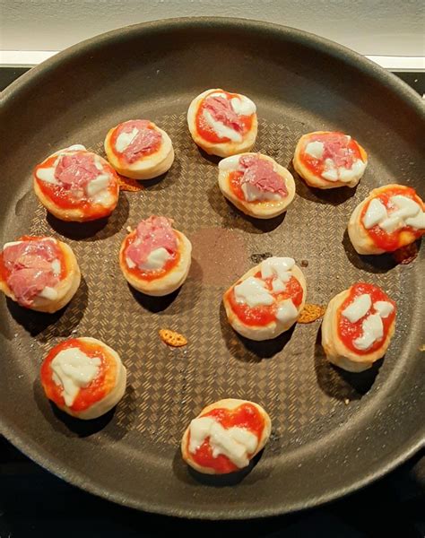 Pizzette Veloci In Padella Cucina E Gusta Con Je