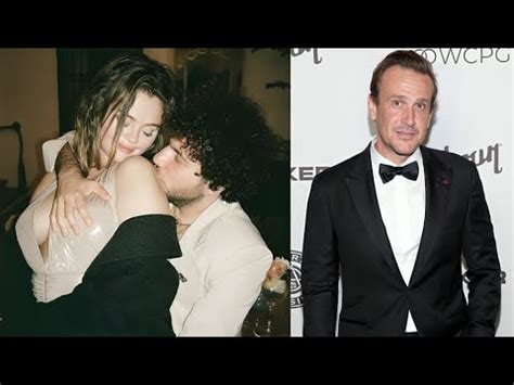 Selena Gomez S Awkward Encounter With Jason Segel Due To Boyfriend