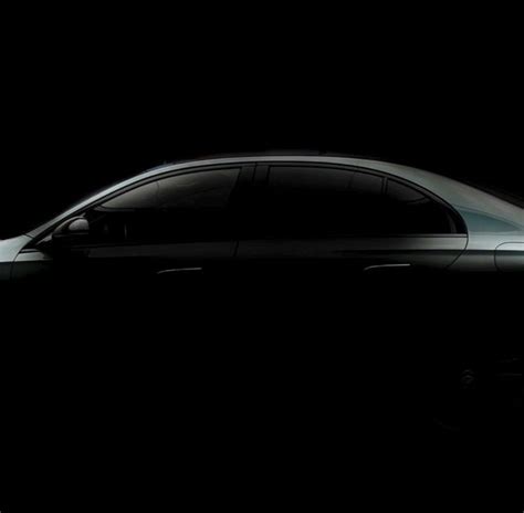 2024 Mercedes-Benz E-Class Sedan's Smooth Profile Teased