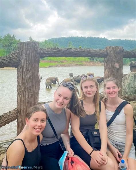 Amature College Teens Non Nude Group Selfies Candid Teens