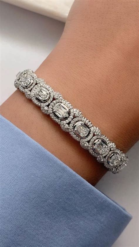 Pin By Manoj Kadel On Bangles Bracelet Diamond Bracelet Design