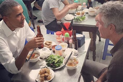 [Video] President Obama and Anthony Bourdain Bond Over Bún Chả in Hanoi ...