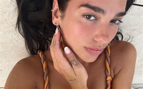 Tutti I Segreti Della Skincare Di Dua Lipa