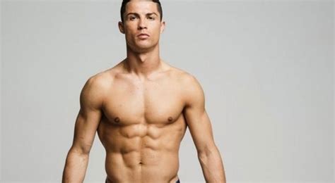 Cristiano Ronaldo Y Su Desnudo En Dos Fotos Bien Hot En Las Redes Sociales