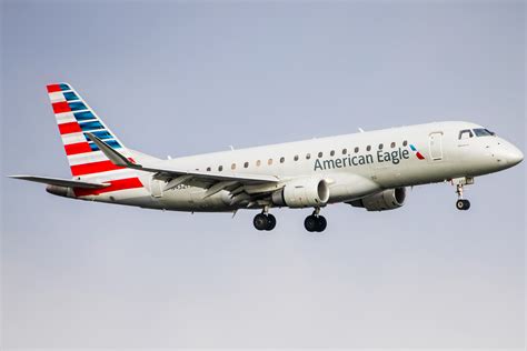 N432YX American Eagle Embraer E175 By Edwin Sims AeroXplorer Photo