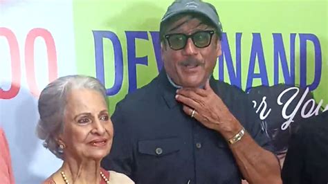 Jackie Shroff Poses Along With Waheeda Rehman At An Event Bollywood