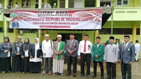 UPACARA HUT KEMERDEKAAN REPUBLIK INDONESIA KE 78 DI UNIVA MEDAN UNIVA