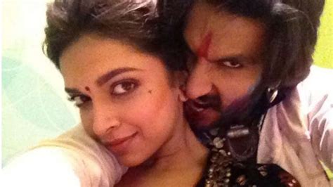 Deepika Padukone Ranveer Singh Celebrate Years Of Sanjay Leela