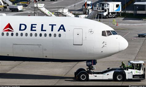 N842MH Delta Air Lines Boeing 767-432(ER) Photo by Tomas Milosch | ID ...