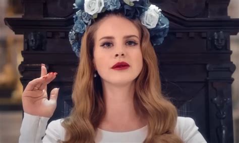 Lana Del Rey Hace Historia En Las Listas Con Su álbum Debut Born To Die 12 Años Después De Su