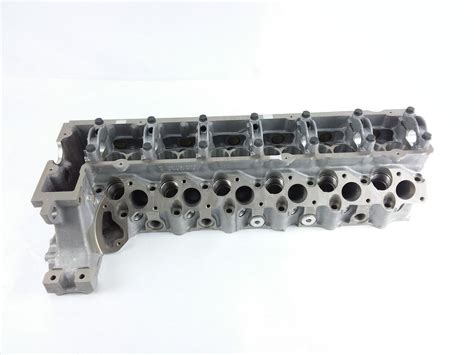 Mercedes Cylinder Head New Oem Om603 Turbo Diesel W124 W126 W140 W460